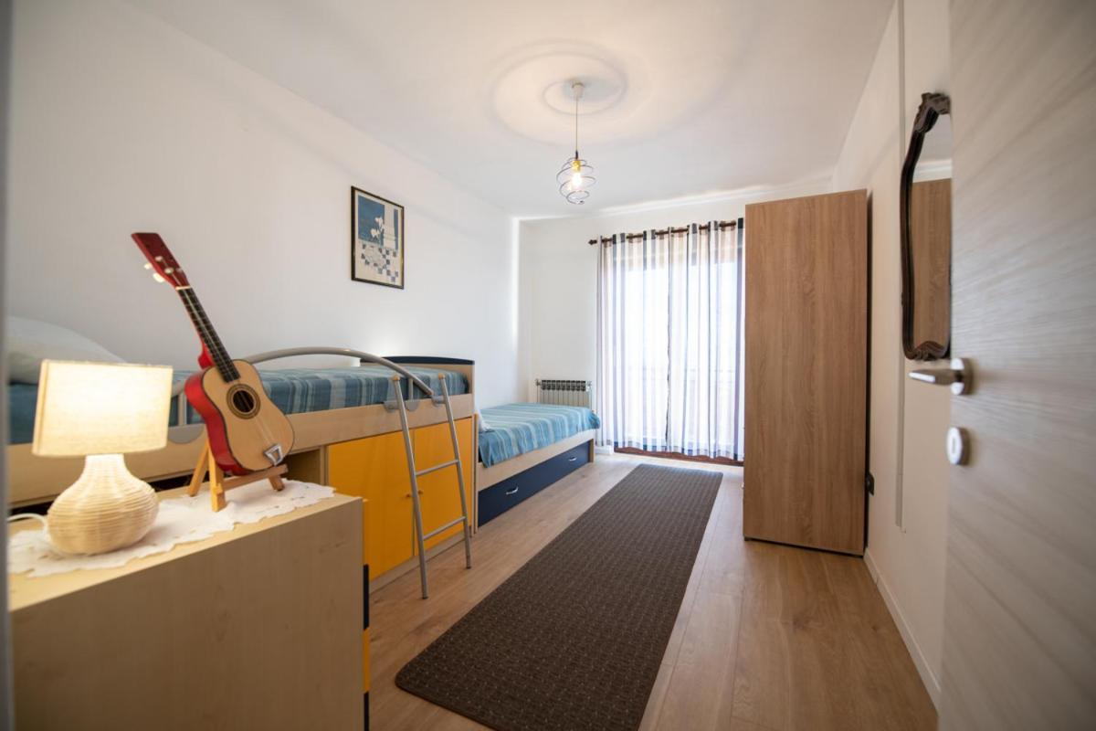Apartman Elvis Lovran Exterior photo
